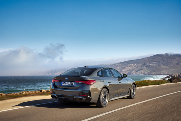 프리미엄 순수전기 그란 쿠페 ‘뉴 i4 eDrive40’./사진=BMW