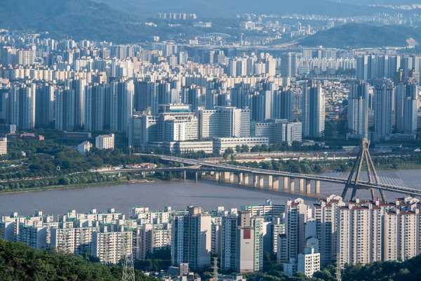 서울 한강변 아파트단지_게티이미지_1