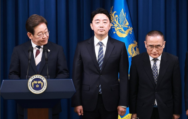 지난 6월 4일 이재명 대통령이 위성락 신임 국가안보실장을 소개하고 있다. /사진=연합뉴스