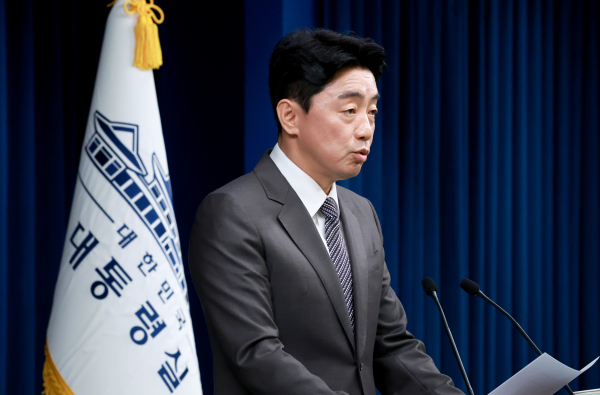 강훈식 대통령비서실장이 29일 서울 용산 대통령실 청사에서 장관급 추가 인선을 발표하고 있다. /사진=연합뉴스