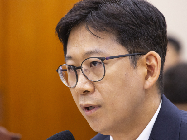 배경훈 과학기술정보통신부 장관 후보자가 지난 14일 국회 과학기술정보방송통신위 인사청문회에 출석해 의원 질의에 답변하고 있다. /사진=연합뉴스