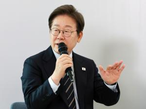 이 대통령, 내달 3일 ‘취임 한 달’ 기자회견...국정 초반부터 적극 소통 행보