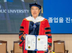 법원, 윤상현 콜마 부회장에 “父 증여 460만주 처분 금지” 결정